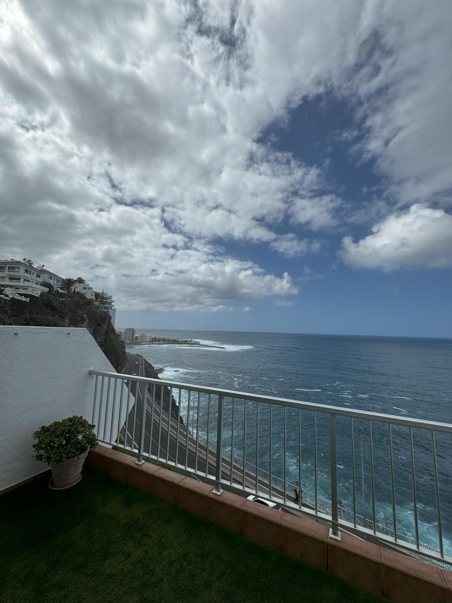 Beautiful Ocean View Apartment Puerto de la Cruz  Bagian luar foto